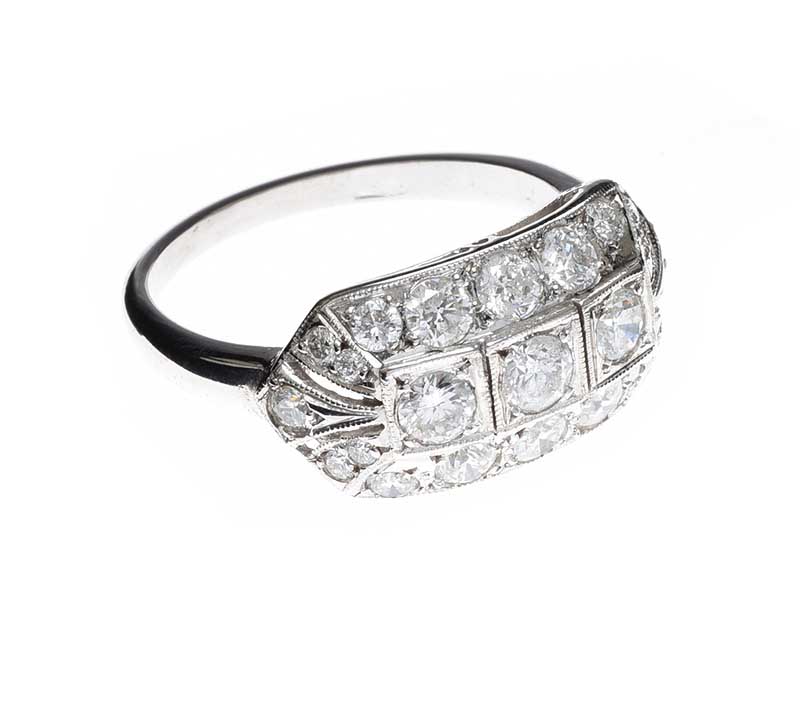 18CT WHITE GOLD ART DECO STYLE DIAMOND RING - Image 2 of 3