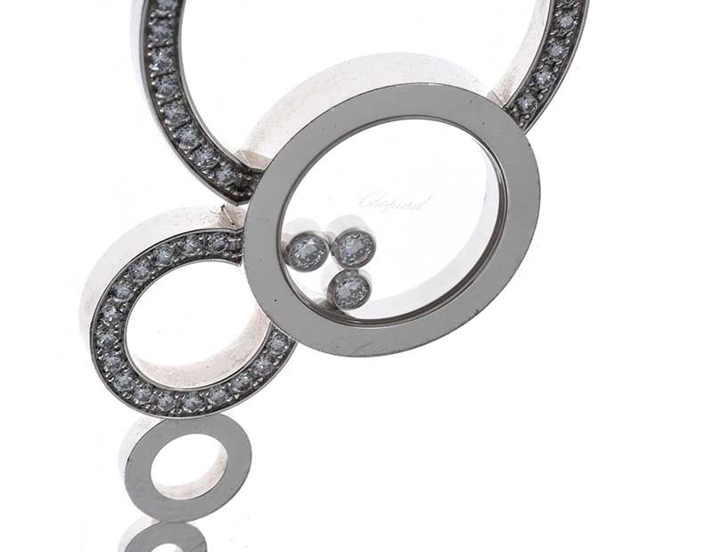 CHOPARD 18CT WHITE GOLD AND DIAMOND 'HAPPY DIAMONDS' PENDANT AND CHAIN - Image 5 of 7