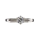 18CT WHITE GOLD DIAMOND SOLITARIE RING