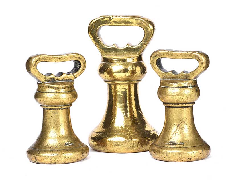 SET OF VICTORIAN BRASS BELL WEIGHTS - Image 2 of 4