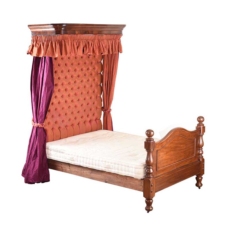 FIVE FOOT VICTORIAN MAHOGANY HALF TESTER BED - Image 4 of 4