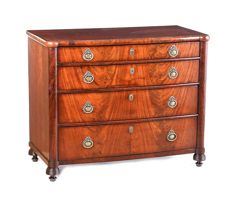 VICTORIAN MAHOGANY BOW FRONT CHEST OF DRAWERS