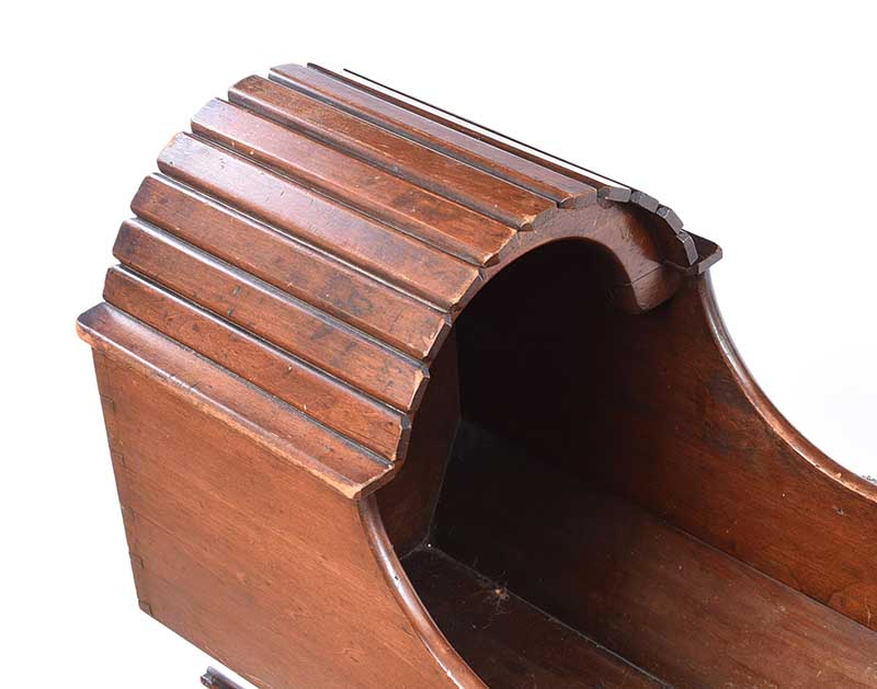 GEORGIAN MAHOGANY CRADLE - Image 3 of 5