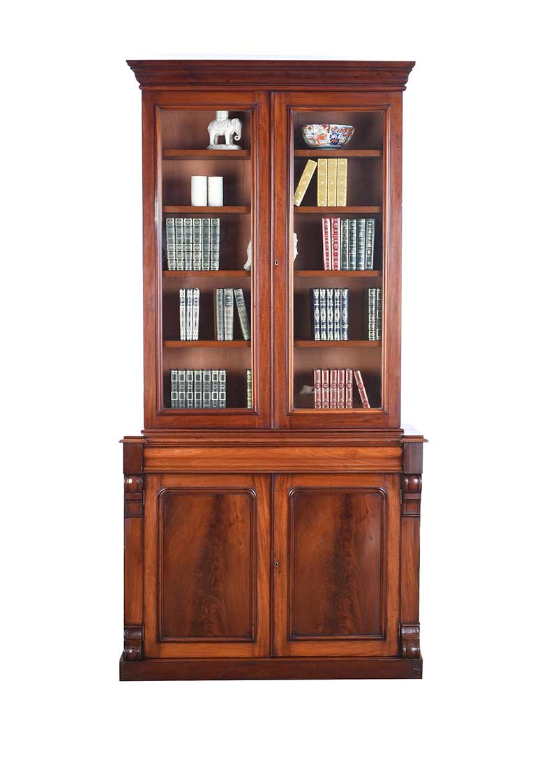 VICTORIAN MAHOGANY TWO DOOR BOOKCASE - Image 4 of 9