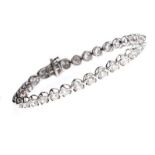 18CT WHITE GOLD DIAMOND TENNIS BRACELET