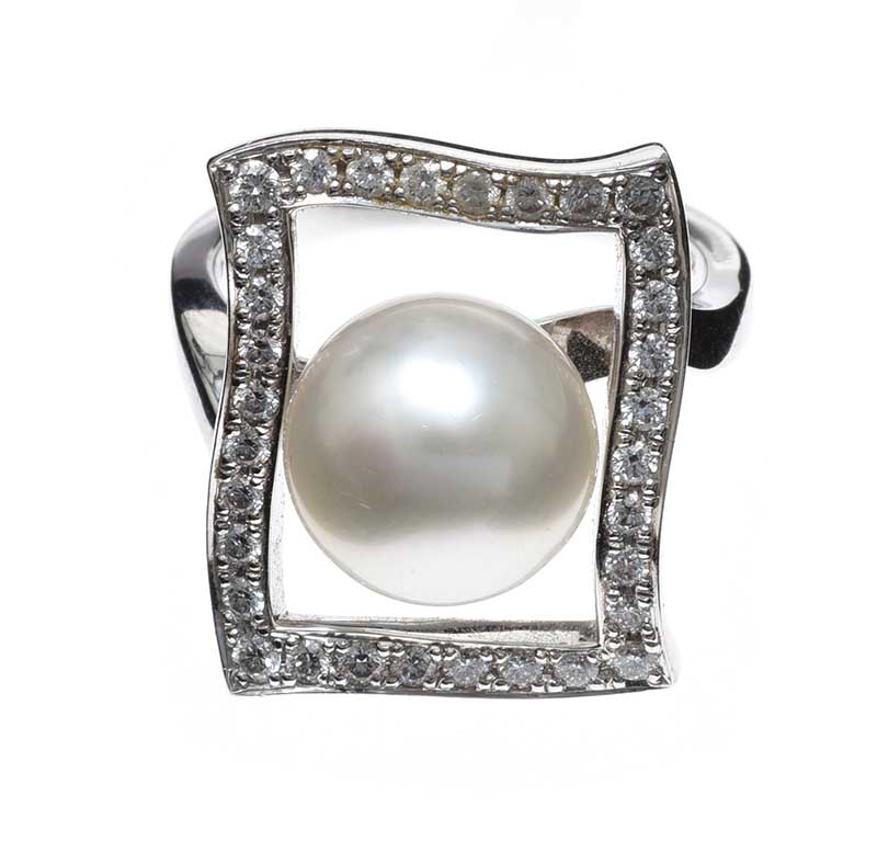 MIKIMOTO 18CT WHITE GOLD CULTURED PEARL AND DIAMOND RING - Image 2 of 3