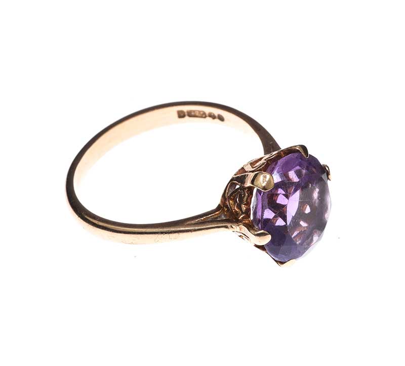 9CT GOLD AMETHYST RING - Image 2 of 3