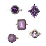 FIVE RINGS SET WITH AMETHYST