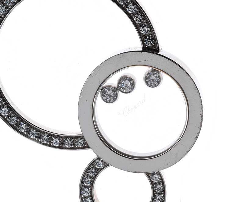CHOPARD 18CT WHITE GOLD AND DIAMOND 'HAPPY DIAMONDS' PENDANT AND CHAIN - Image 4 of 7