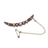 9CT GOLD AMETHYST AND PEARL CRESCENT BROOCH