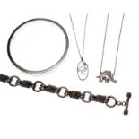 SELECTION OF STERLING SILVER JEWELLERY