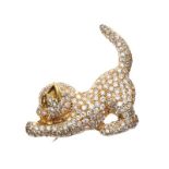 MID TO HIGH CARAT GOLD DIAMOND CAT BROOCH