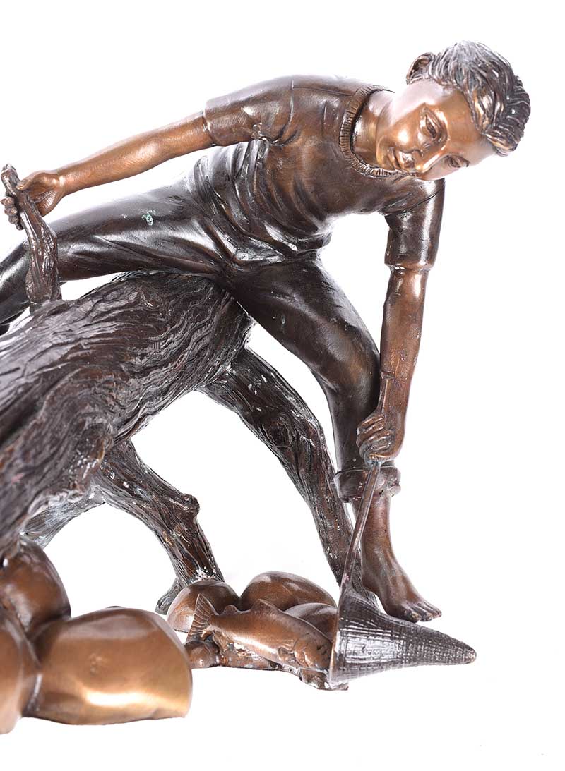 BRONZE FIGURE - Image 2 of 4