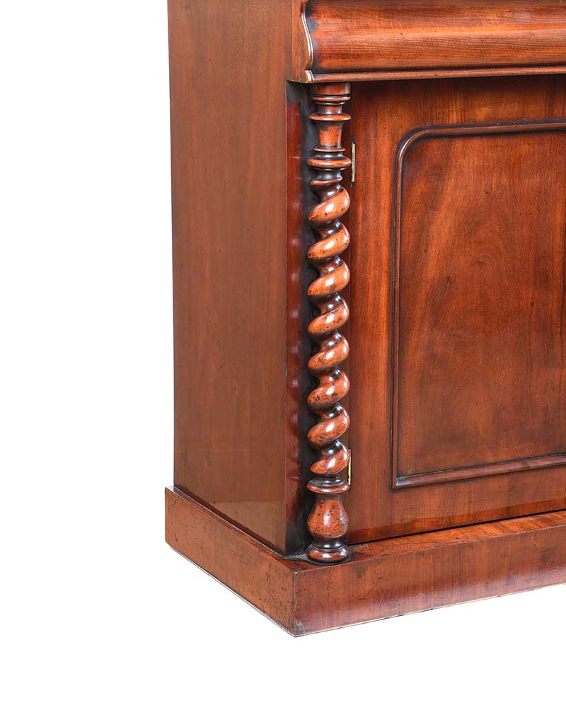 VICTORIAN MAHOGANY SIDE CABINET - Image 4 of 6