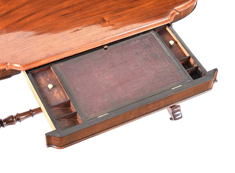 VICTORIAN MAHOGANY WRITING TABLE - Image 4 of 6