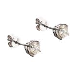 18CT WHITE GOLD DIAMOND STUD EARRINGS