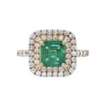 18CT GOLD EMERALD AND DIAMOND DRESS RING