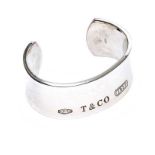 TIFFANY & CO. STERLING SILVER BANGLE