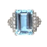 18CT WHITE GOLD AQUAMARINE AND DIAMOND RING