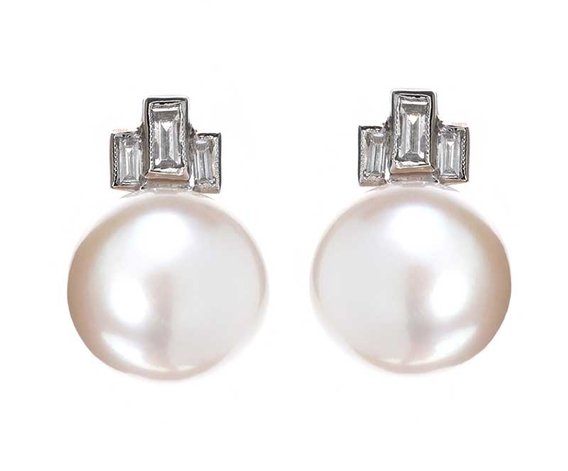 18CT WHITE GOLD FRESHWATER PEARL AND DIAMOND EARRINGS