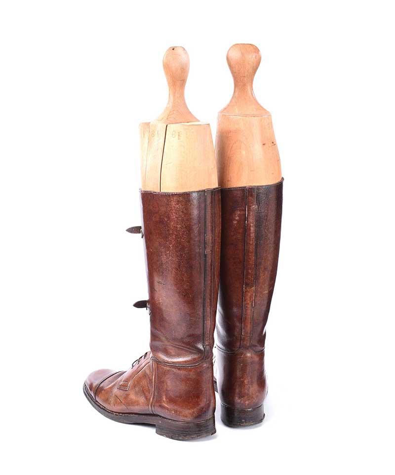 PAIR OF ANTIQUE LEATHER BOOTS WITH WOODEN BOOT TREES - Image 3 of 5