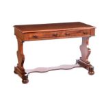 VICTORIAN MAHOGANY SIDE TABLE