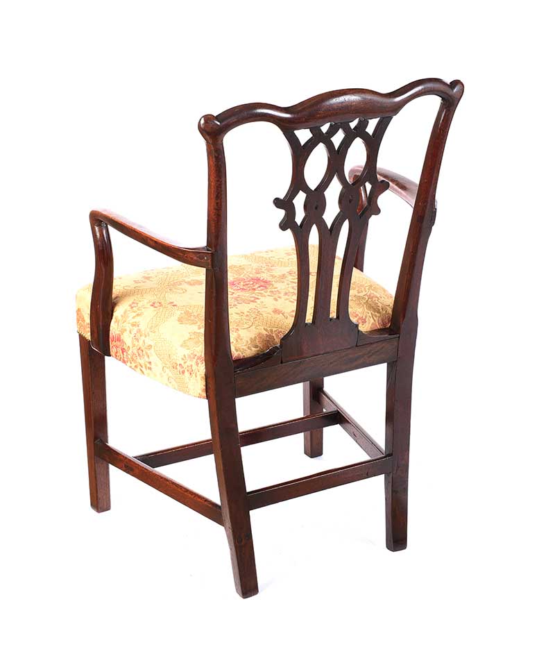 GEORGIAN MAHOGANY ARMCHAIR - Image 6 of 6