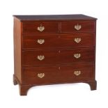 GEORGIAN MAHOGANY CHEST OF DRAWERS