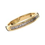 18CT GOLD DIAMOND BAND