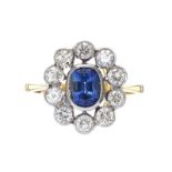 18CT GOLD SAPPHIRE AND DIAMOND CLUSTER RING