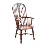 ANTIQUE WINDSOR CHAIR