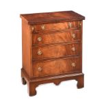 MAHOGANY BACHELOR'S CHEST OF DRAWERS