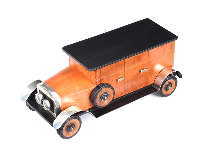 George Callaghan - DESK TOP MODEL CAR - Carved Wooden Model - 3.5 x 9 inches - Unsigned