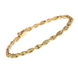 14CT GOLD FANCY LINK BRACELET