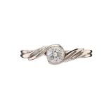 WHITE GOLD DIAMOND SOLITAIRE RING