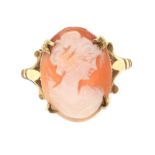 9CT GOLD CAMEO RING