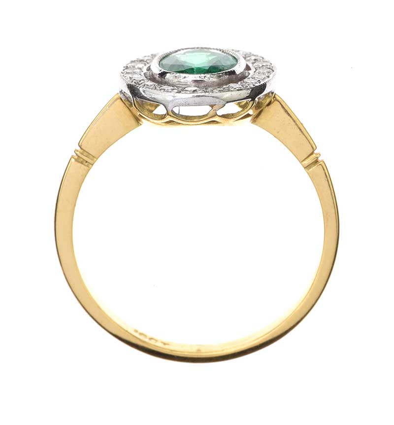 18CT GOLD EMERALD AND DIAMOND RING - Image 3 of 3