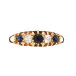 ANTIQUE 18CT GOLD SAPPHIRE AND DIAMOND RING