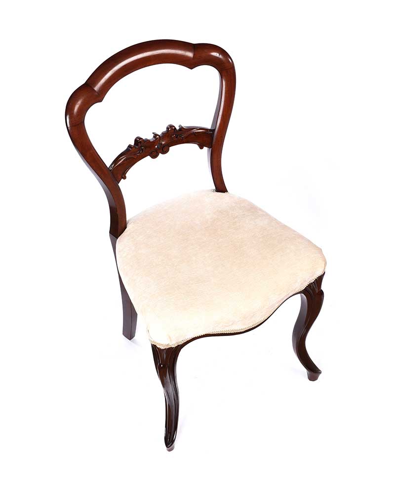 PAIR OF VICTORIAN BALLOON BACK OCCASIONAL CHAIRS - Image 3 of 6