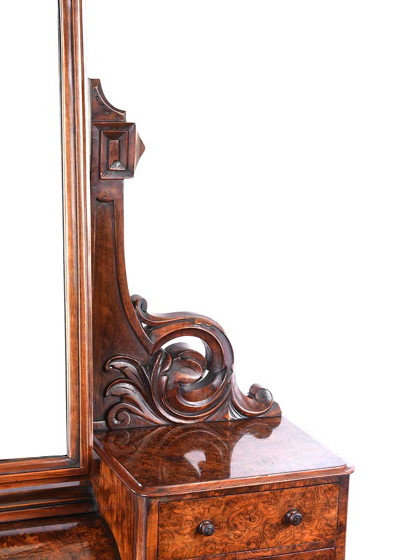 VICTORIAN DUCHESS DRESSING TABLE - Image 4 of 9