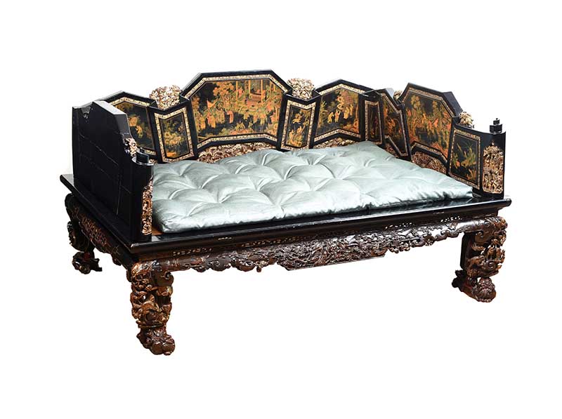 ANTIQUE CHINESE FORMAL OPIUM BED