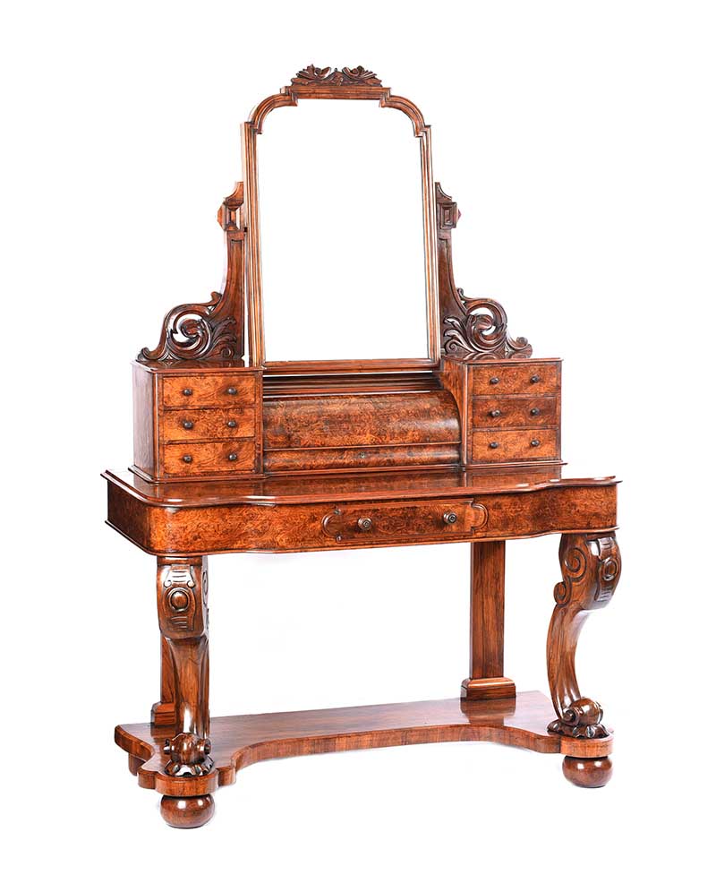 VICTORIAN DUCHESS DRESSING TABLE