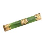 9CT GOLD JADE BAR BROOCH