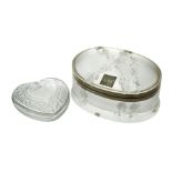 Lalique, a frosted glass oval box Modern, engraved Lalique ® France, with Cristal Lalique Paris