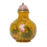 A Chinese Peking glass famille rose snuff bottle, early 20th century, finely painted in enamels with