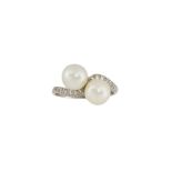 A cultured pearl and diamond ring, of crossover design, the two central cultured pearls to
