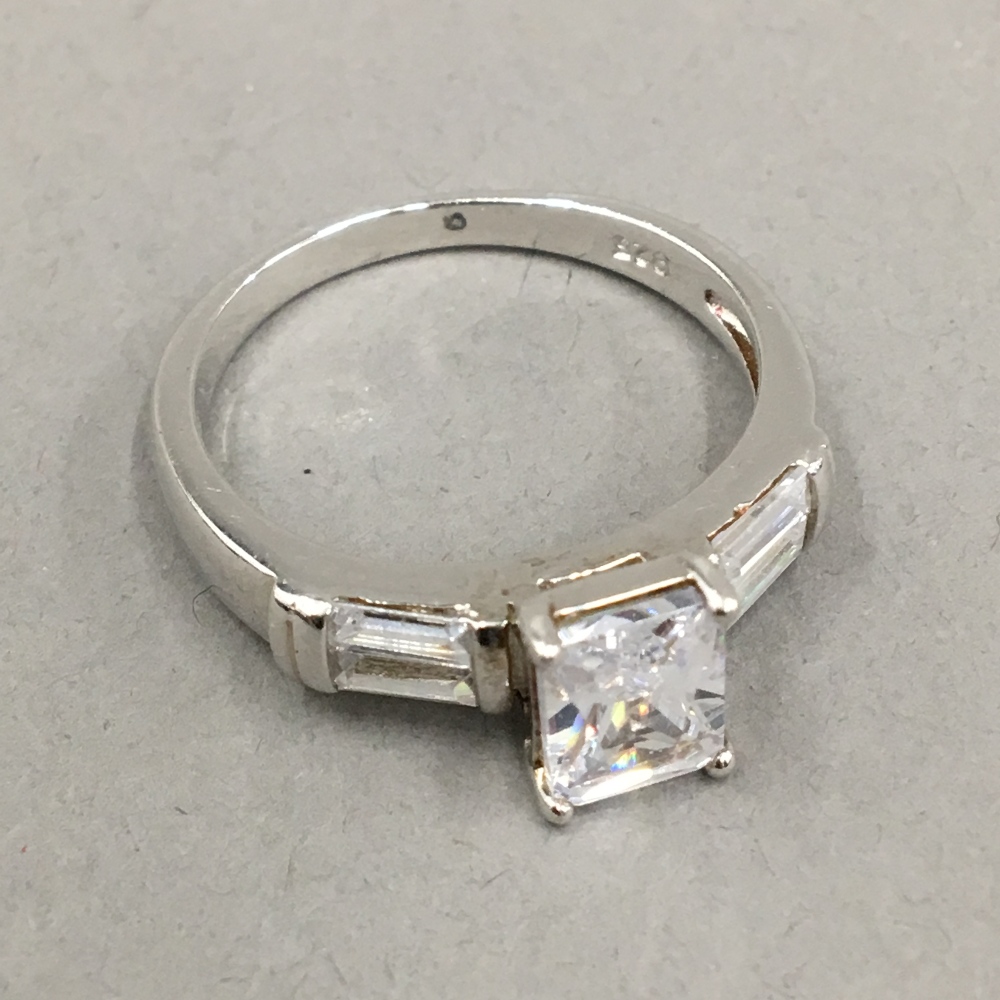 A silver cubic zirconia ring