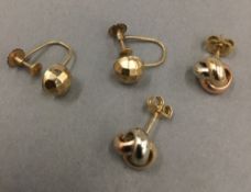 Two pairs of 9 ct gold earrings (3 grammes total weight)