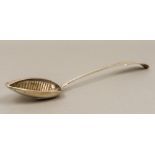 An early 19th century Irish silver skimming spoon, hallmarked Dublin 1801,