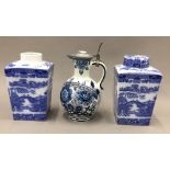 Two blue and white porcelain caddies, one with lid,